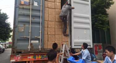 西班牙訂單整裝待發(fā)!光臣LED線(xiàn)條燈國(guó)內(nèi)外熱銷(xiāo)!