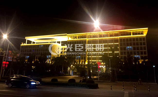 遼寧辦公大樓亮化工程 光臣金黃光LED線條燈效果