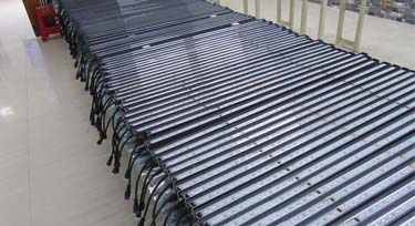 這樣的線條燈生產(chǎn)場景 對于光臣來說只是一個數(shù)字而已