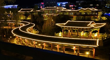 光臣DMX512雙色線條燈 河畔公園亮化應(yīng)用效果分享